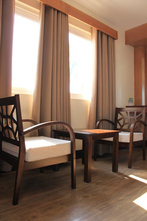 Buma Subic Hotel And Restaurant Olongapo Chambre photo